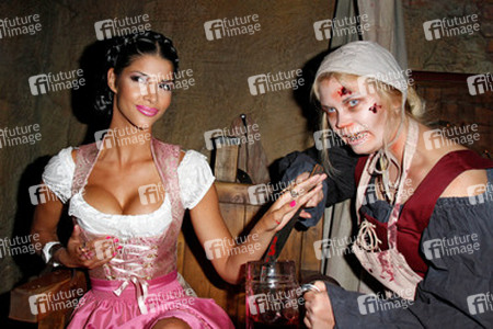 Micaela Schäfer im Berlin Dungeon
