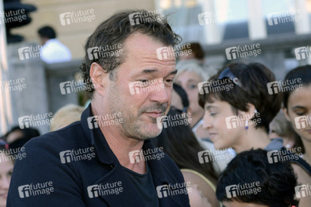 Ankunft von Sebastian Koch beim San Sebastian Film Festival 2013