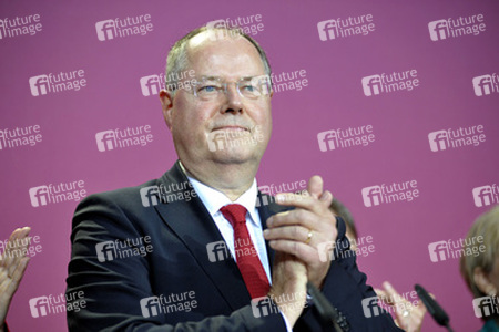 SPD Wahlabend zur Bundestagswahl im Willy-Brandt-Haus, Berlin