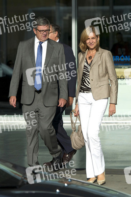 King Juan Carlos erhält Besuch im Quiron Hospital, Pozuelo de Alarcon