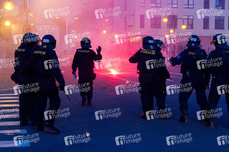 Ausschreitungen von Neonazis in Ostrava, Tschechien