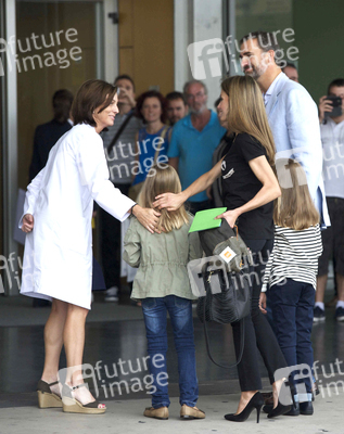 Die spanische königliche Familie besucht König Juan Carlos im Krankenhaus, Pozuelo de Alarcon