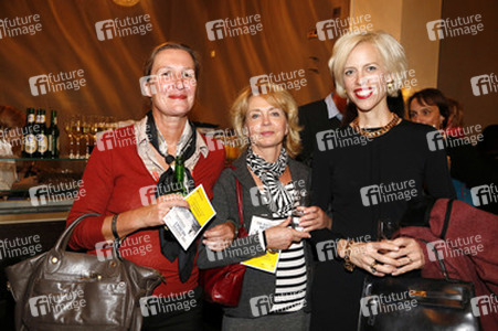 'Die andere Heimat' Premiere, München