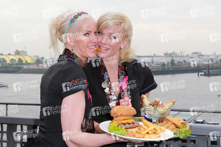 PINKTOBER Kampagne im Hard Rock Cafe, Hamburg