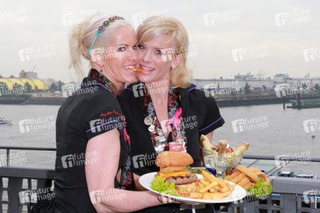 PINKTOBER Kampagne im Hard Rock Cafe, Hamburg