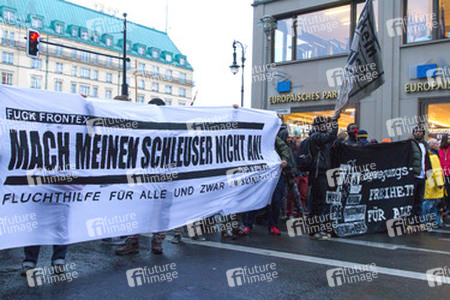 Asylbewerber Gedenk- und Protestdemonstration, Berlin