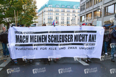 Asylbewerber Gedenk- und Protestdemonstration, Berlin