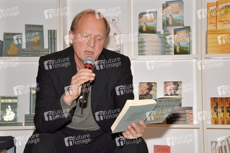 Ulrich Tukur: 'Die Spieluhr' Buchpräsentation, Frankfurter Buchmesse 2013