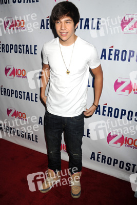 Z100's Jingle Ball 2013 Official Kick Off Party, New York