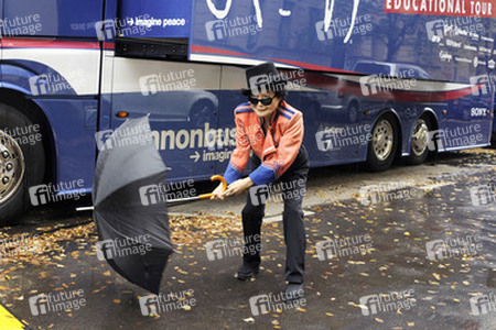 'John Lennon Educational Tour Bus' Pressetermin, Berlin
