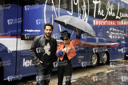 'John Lennon Educational Tour Bus' Pressetermin, Berlin
