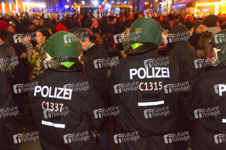 Demonstration gegen europäische Asylbewerbergesetze in Kreuzberg, Berlin