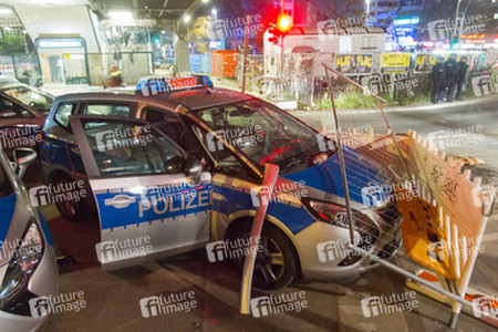 Demonstration gegen europäische Asylbewerbergesetze in Kreuzberg, Berlin