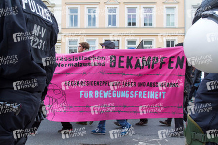 Demonstration 'Welcome Refugees - Solidarität mit Flüchtlingen', Rostock