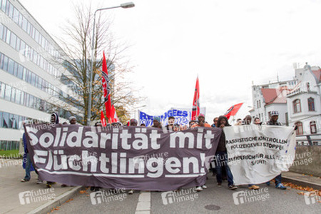 Demonstration 'Welcome Refugees - Solidarität mit Flüchtlingen', Rostock