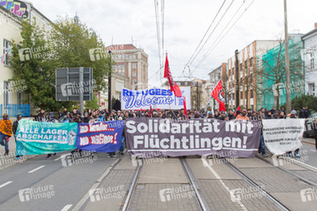 Demonstration 'Welcome Refugees - Solidarität mit Flüchtlingen', Rostock