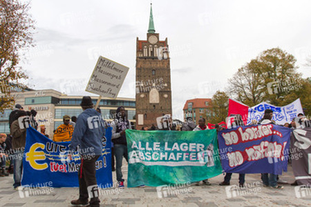 Demonstration 'Welcome Refugees - Solidarität mit Flüchtlingen', Rostock