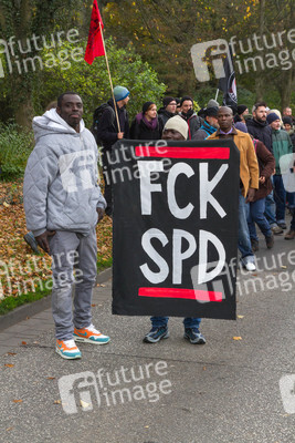 Demonstration 'Welcome Refugees - Solidarität mit Flüchtlingen', Rostock