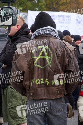 Demonstration 'Welcome Refugees - Solidarität mit Flüchtlingen', Rostock