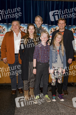 Bernd Stegemann, Yvonne Catterfeld, Andreas Schmidt, Emil von Schönfels, Flora Li Thiemann, Devid Striesow