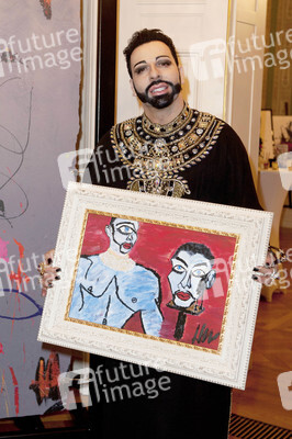 Kunstevent zum offiziellen Verkaufsstart der Kollektion 'Gloeoeckler Art by Borelly', Berlin