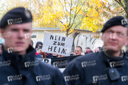 Demonstration rechter Gruppen in Marzahn-Hellersdorf, Berlin