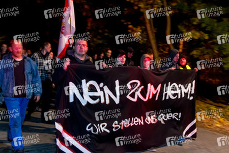 Demonstration von Neonazis, Pätz bei Bestensee