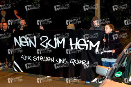 Demonstration von Neonazis, Pätz bei Bestensee