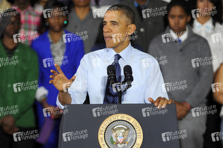 Präsident Obama besucht die Pathways in Technology Early College High School, New York