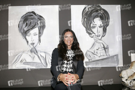 'Christine Neubauer und Jose Campos: Reflektionen' Ausstellung, Hamburg
