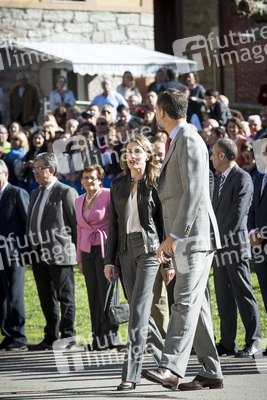 Prinzessin Letizia und Prinz Felipe besuchen Teverga