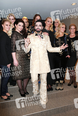 'Glööckler by Ulla Popken' Präsentaion. Hamburg