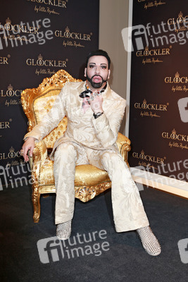 'Glööckler by Ulla Popken' Präsentaion. Hamburg