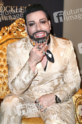 'Glööckler by Ulla Popken' Präsentaion. Hamburg