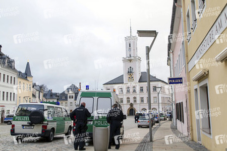 Protest und Gegenprotest: 2500 Menschen demonstrieren in Schneeberg