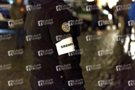 Protest und Gegenprotest: 2500 Menschen demonstrieren in Schneeberg