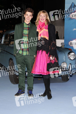 'Im Weissen Rössl - Wehe, du singst!' Premiere, Berlin