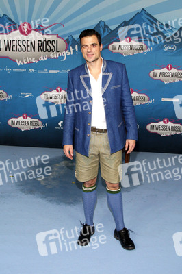 'Im Weissen Rössl - Wehe, du singst!' Premiere, Berlin