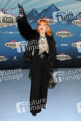 'Im Weissen Rössl - Wehe, du singst!' Premiere, Berlin