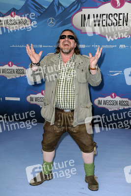 'Im Weissen Rössl - Wehe, du singst!' Premiere, Berlin