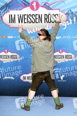 'Im Weissen Rössl - Wehe, du singst!' Premiere, Berlin