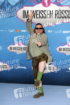 'Im Weissen Rössl - Wehe, du singst!' Premiere, Berlin