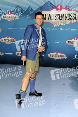 'Im Weissen Rössl - Wehe, du singst!' Premiere, Berlin