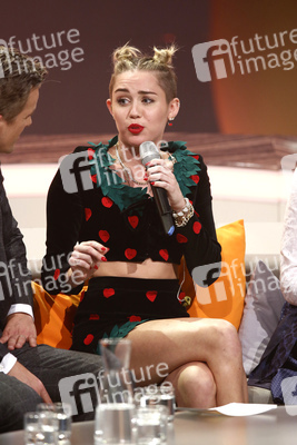 'Wetten, dass..?' TV-Show, Halle