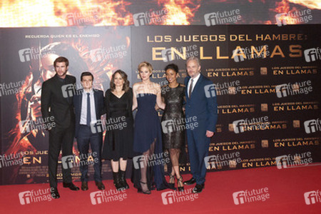 Liam Hemsworth, Josh Hutcherson, Nina Jacobson, Jennifer Lawrence, Meta Golding, Francis Lawrence