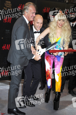 H&M Times Square Grand Opening, New York