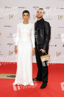 Alina Süggeler, Andreas Weizel (Frida Gold)