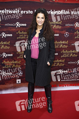 'Aschenbrödel und der gestiefelte Kater' Premiere, Berlin