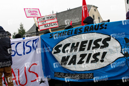 Gegen-Demo in Schneeberg