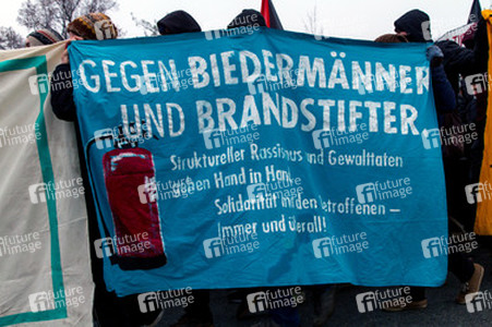Gegen-Demo in Schneeberg